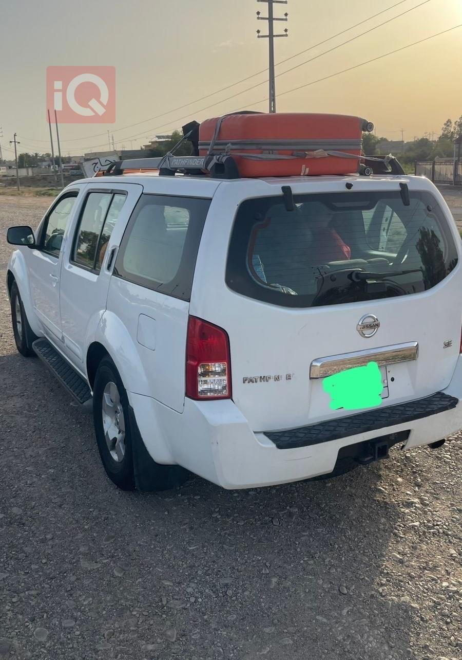 نيسان باثفايندر